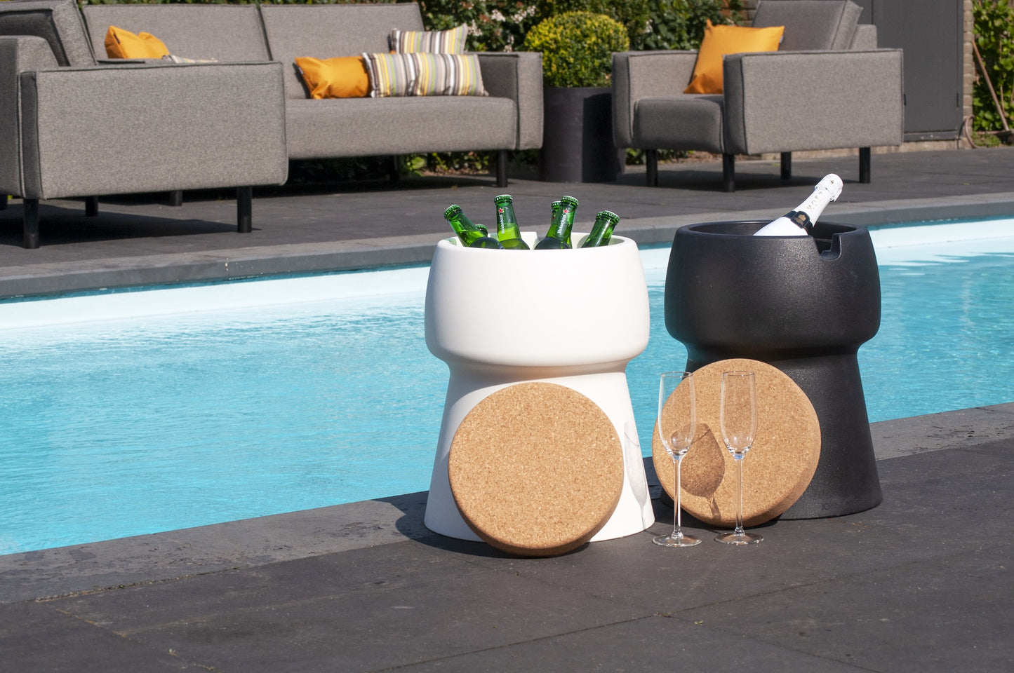 TABOURET/TABLE - Glacière à boissons